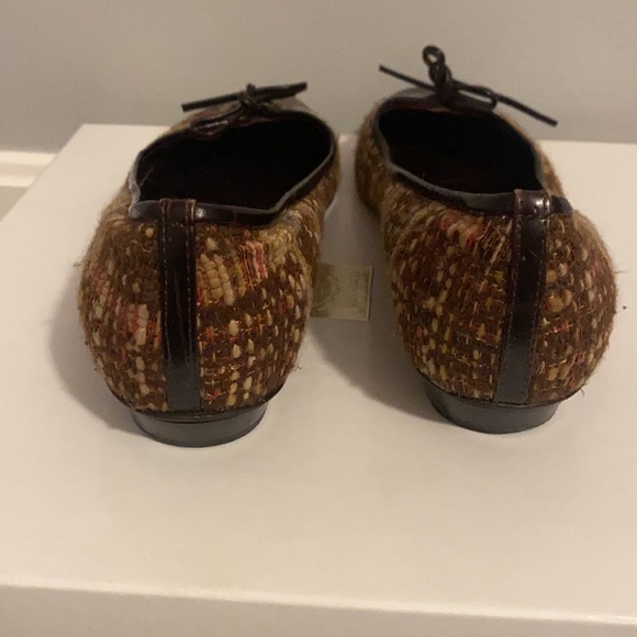 Saks Fifth Avenue made in Italy 8.5 shoes - Picture 5 of 9